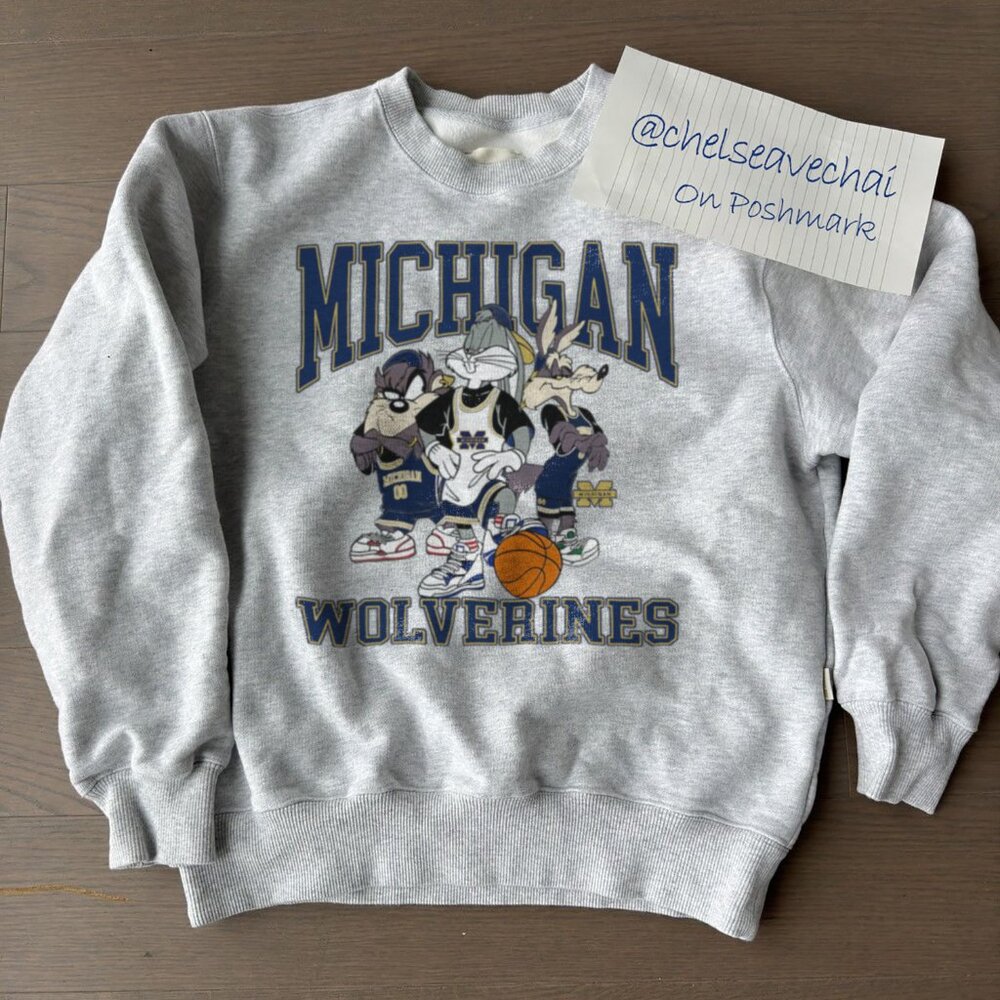 Vintage University of Michigan Wolverines Looney Tunes Football Sweatshirt 22
